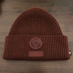 Lululemon Team Canada Ribbed Merino Wool-Blend Knit Beanie
Red Merlot
SizeS/M